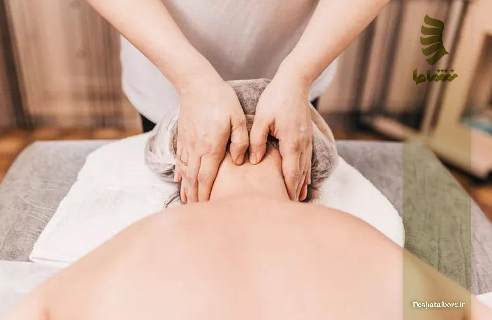 ماساژ چگونه می‌تواند علائم میگرن را تسکین دهد؟